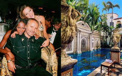 video tocame location miami versace